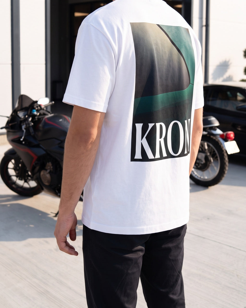 Verde tee, Kron Collection